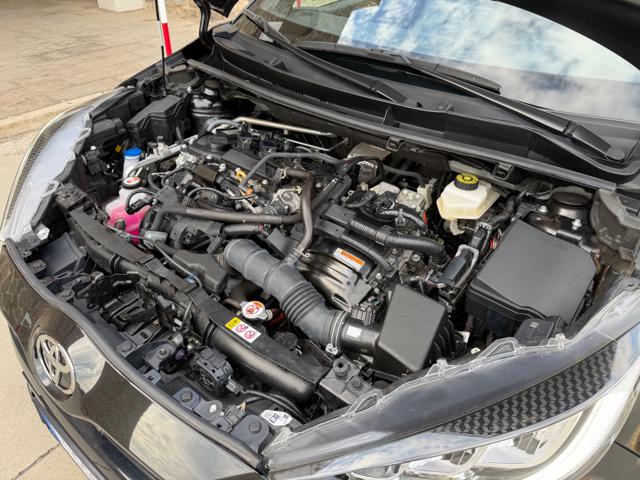 TOYOTA Yaris usata, con Bluetooth