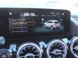 MERCEDES-BENZ GLA 200 usata, con Controllo elettronico della corsia