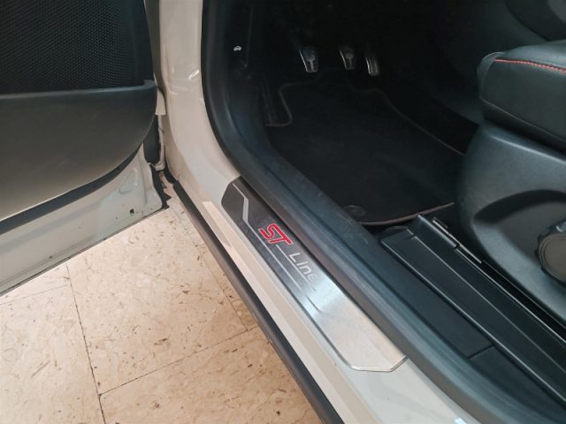 FORD Puma usata, con Sensori di parcheggio anteriori