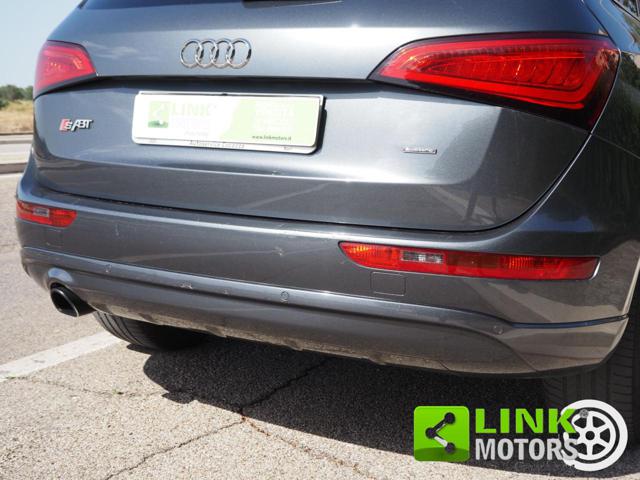 AUDI Q5 usata, con Sensori di parcheggio posteriori
