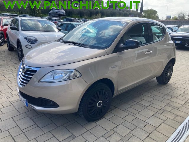 LANCIA Ypsilon usata, con Airbag