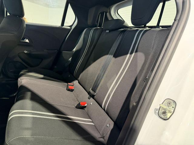 OPEL Corsa usata, con Cruise Control