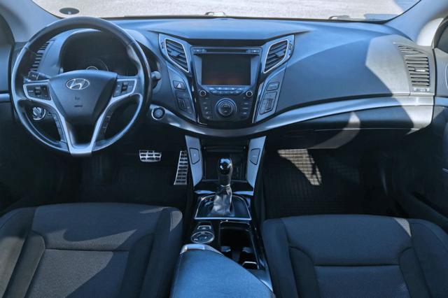 HYUNDAI i40 usata, con Alzacristalli elettrici