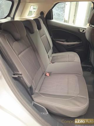 FORD EcoSport usata 24