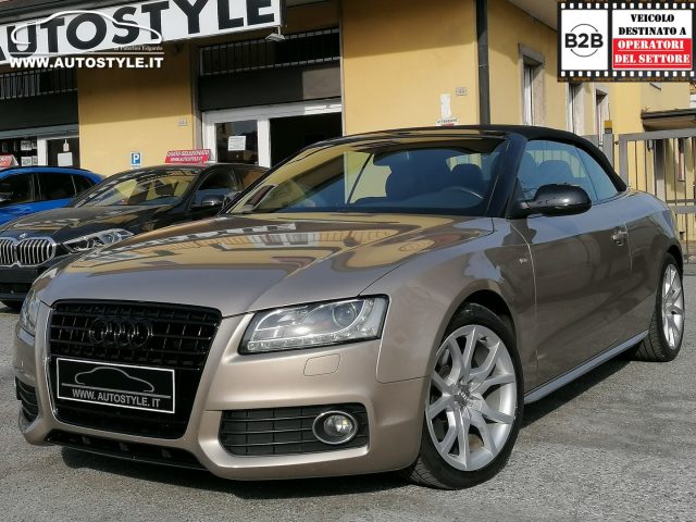 AUDI A5 usata, con Sensori di parcheggio anteriori