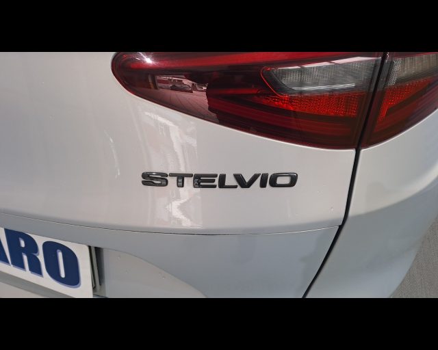 ALFA ROMEO Stelvio usata 29