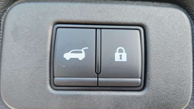 NISSAN X-Trail usata, con Volante in pelle