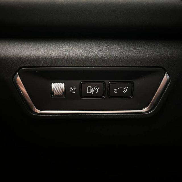 LYNK & CO 01 usata, con Bracciolo
