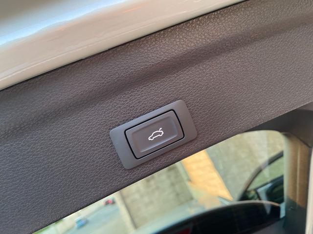 AUDI Q3 usata, con Volante in pelle