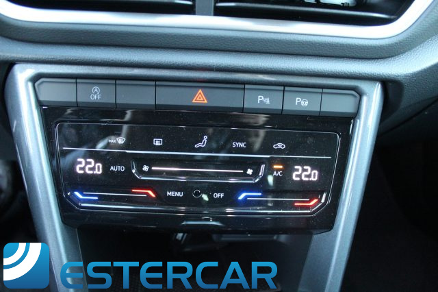 VOLKSWAGEN T-Roc usata, con Cerchi in lega