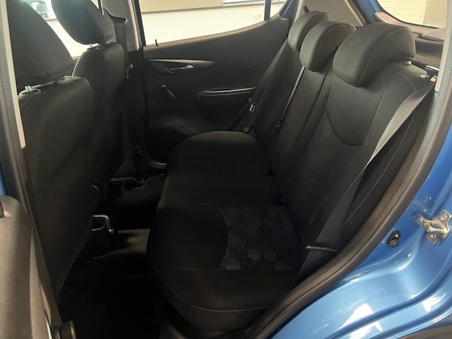 OPEL Karl usata, con USB