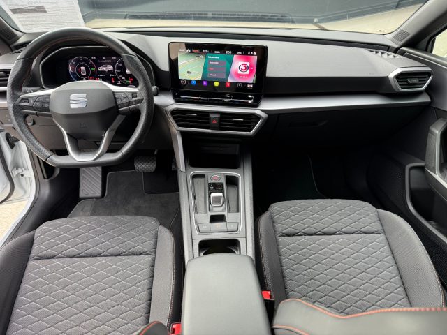 SEAT Leon usata, con Autoradio