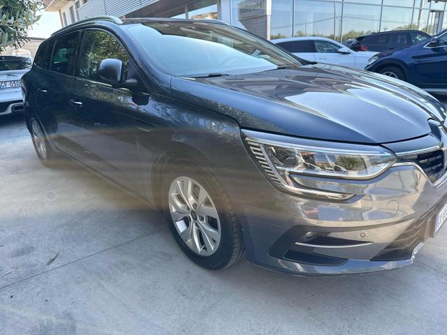 RENAULT Megane usata, con Autoradio