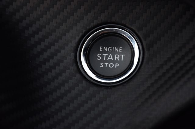 PEUGEOT 208 usata, con Chiusura centralizzata telecomandata