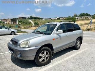 HYUNDAI Santa Fe usata, con Autoradio