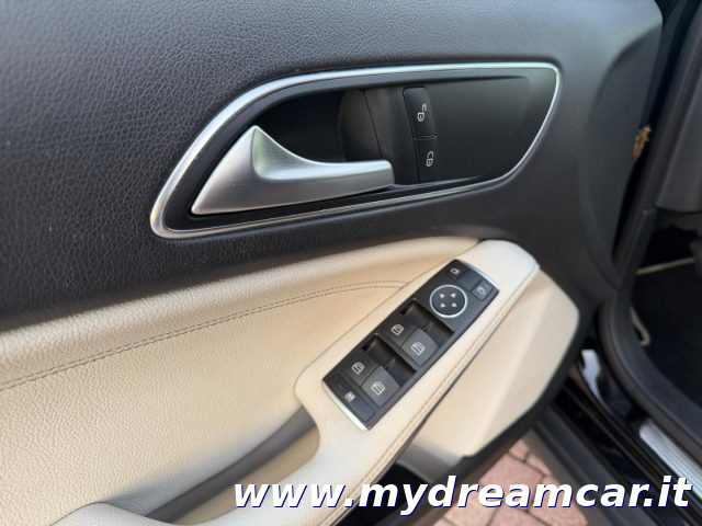 MERCEDES-BENZ GLA 200 usata, con ESP