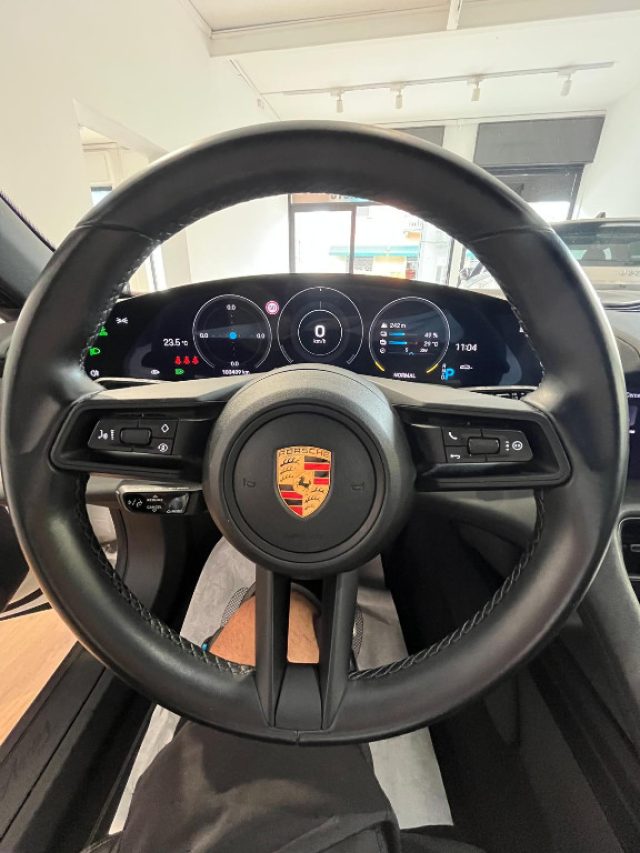 PORSCHE Taycan usata, con Controllo trazione