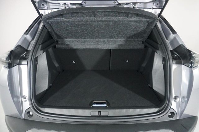 PEUGEOT 2008 usata, con Controllo trazione