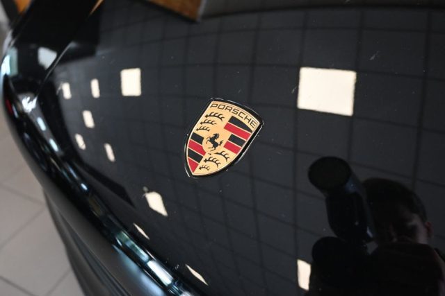 PORSCHE Macan usata 13