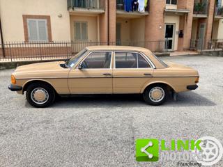MERCEDES-BENZ 300 usata 7