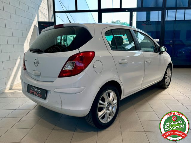 OPEL Corsa usata, con Airbag Passeggero