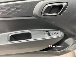 HYUNDAI i10 usata, con Controllo automatico clima