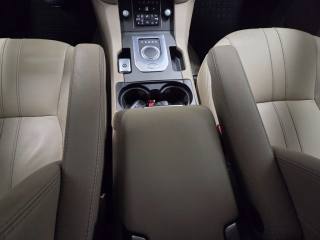 LAND ROVER Discovery usata, con USB