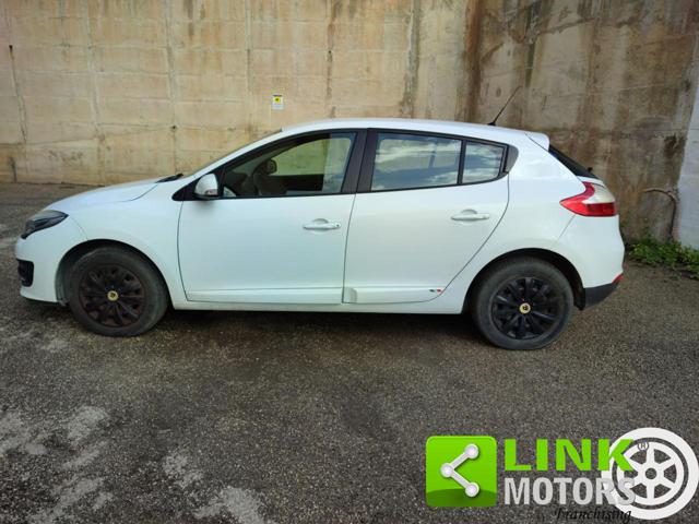 RENAULT Megane usata, con Alzacristalli elettrici