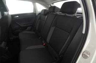 VOLKSWAGEN Taigo usata 9