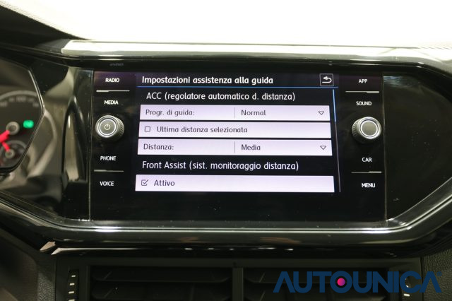VOLKSWAGEN T-Cross usata, con Autoradio digitale