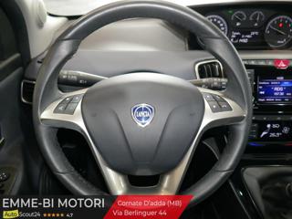 LANCIA Ypsilon usata, con Park Distance Control