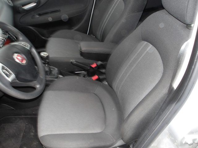 FIAT Punto usata, con Specchietti laterali elettrici