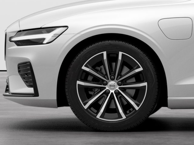 VOLVO V60 usata, con Autoradio