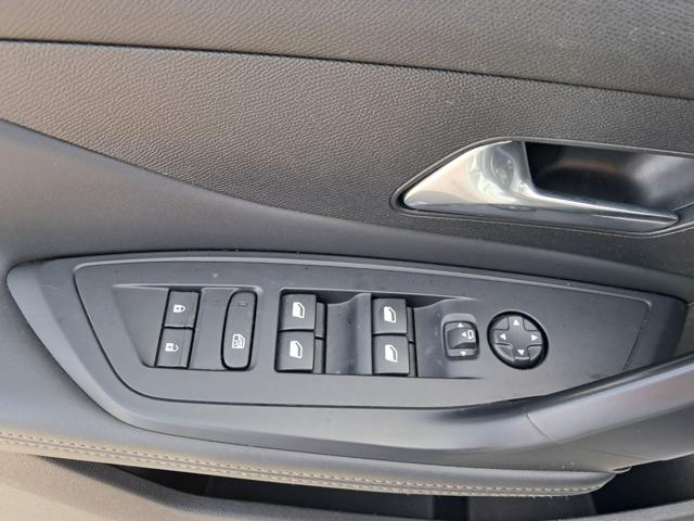 PEUGEOT 308 usata 25