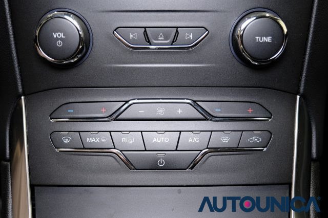 FORD S-Max usata, con Volante multifunzione