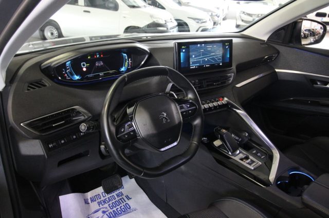 PEUGEOT 3008 usata, con Boardcomputer