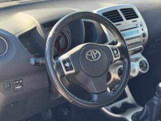TOYOTA Urban Cruiser usata, con Trazione integrale