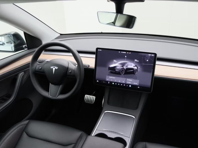 TESLA Model Y usata, con Controllo trazione