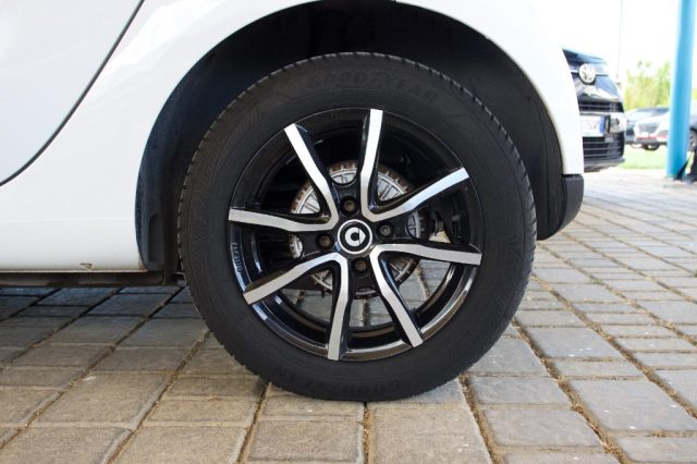 SMART ForTwo usata, con Bluetooth