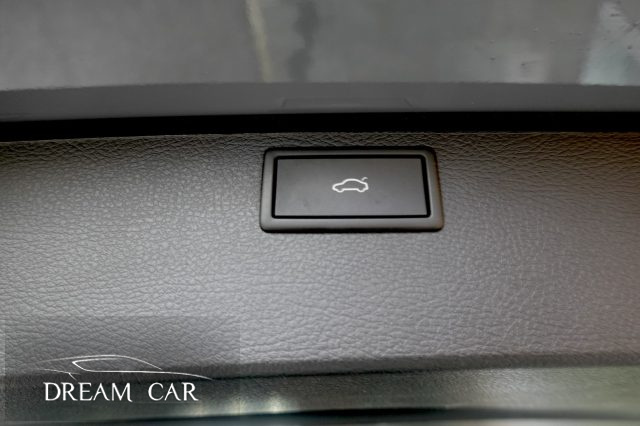 VOLKSWAGEN T6.1 usata, con ESP