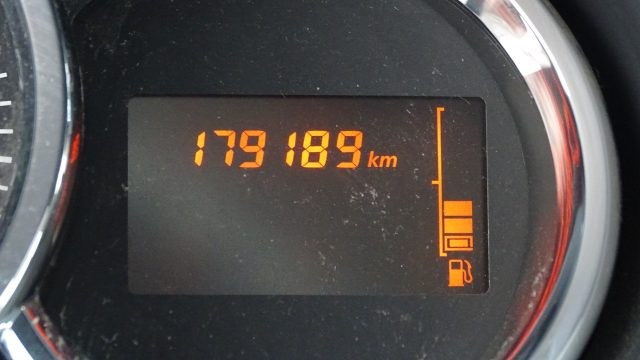 DACIA Logan usata, con USB