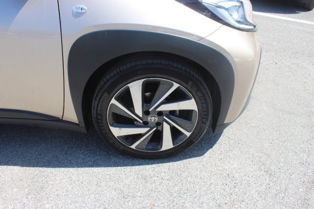 TOYOTA Aygo X usata, con Fari LED