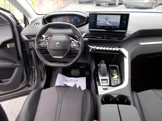 PEUGEOT 3008 usata, con Cerchi in lega