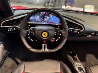 FERRARI 296 GTS usata, con Cerchi in lega