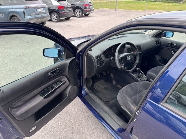VOLKSWAGEN Golf usata, con Kit antipanne