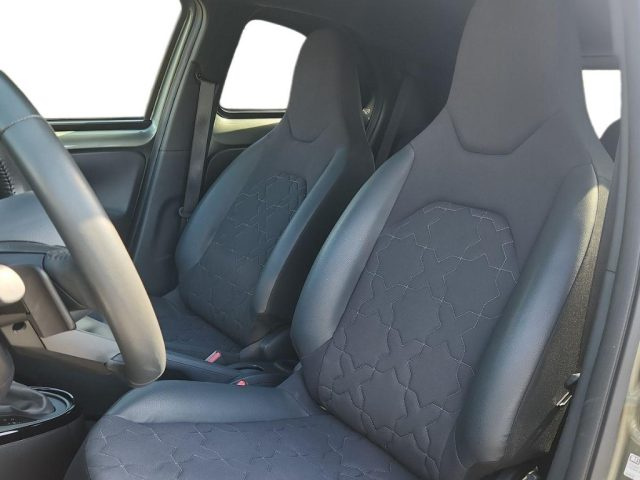 TOYOTA Aygo X usata, con Sensore di pioggia