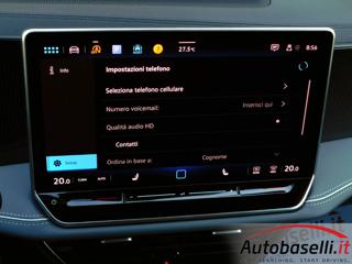 VOLKSWAGEN Passat usata, con Streaming musicale integrato