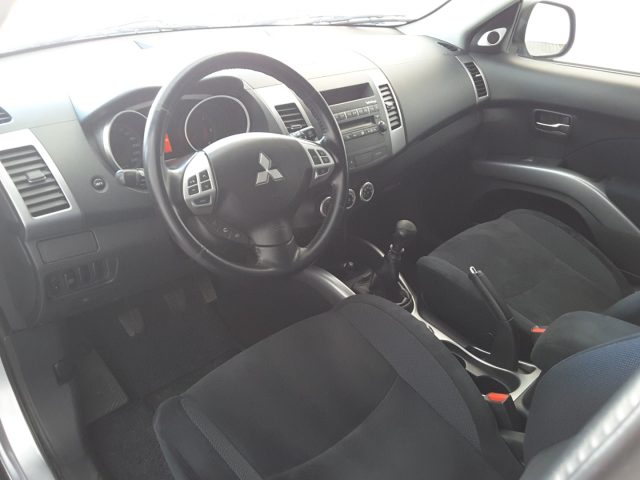 MITSUBISHI Outlander usata, con Cerchi in lega