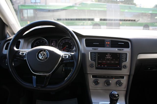 VOLKSWAGEN Golf usata, con Specchietti laterali elettrici