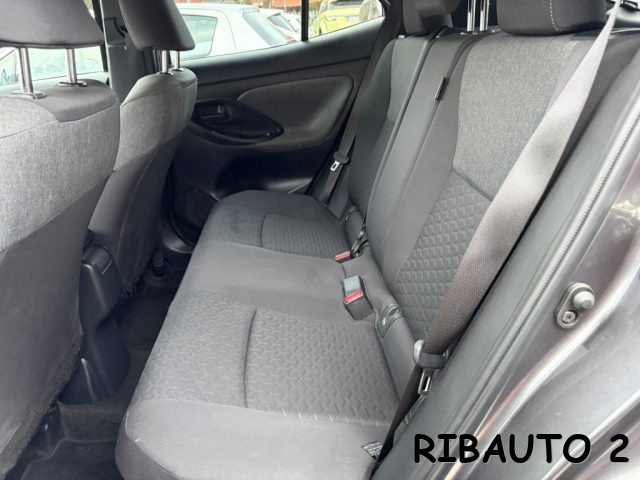 TOYOTA Yaris Cross usata, con Controllo automatico clima